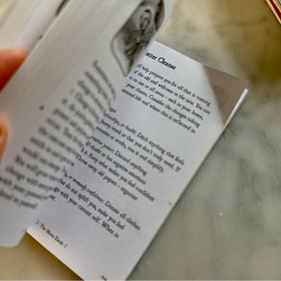 Moon Deck Oracle Card Set with Wooden Box (RARE!) - Picture 8 of 8